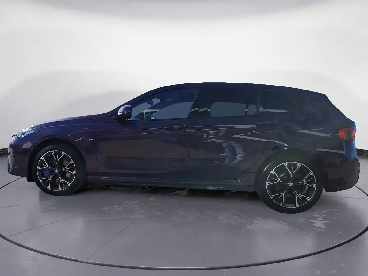 Gebraucht BMW 118 Sport Line 150 PS (110 kW) 2024 Kleinwagen