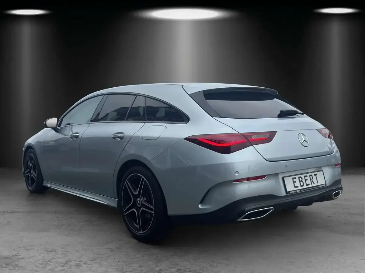 Gebraucht Mercedes CLA200 AMG 150 PS (110 kW) 2024 Hightechsilber Coupé