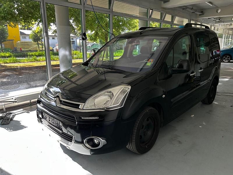 Schwarz Gebraucht 2014 Citroën Berlingo SELECTION Van / Kleinbus | 4.499 € (Superpreis) - Bild 1/4