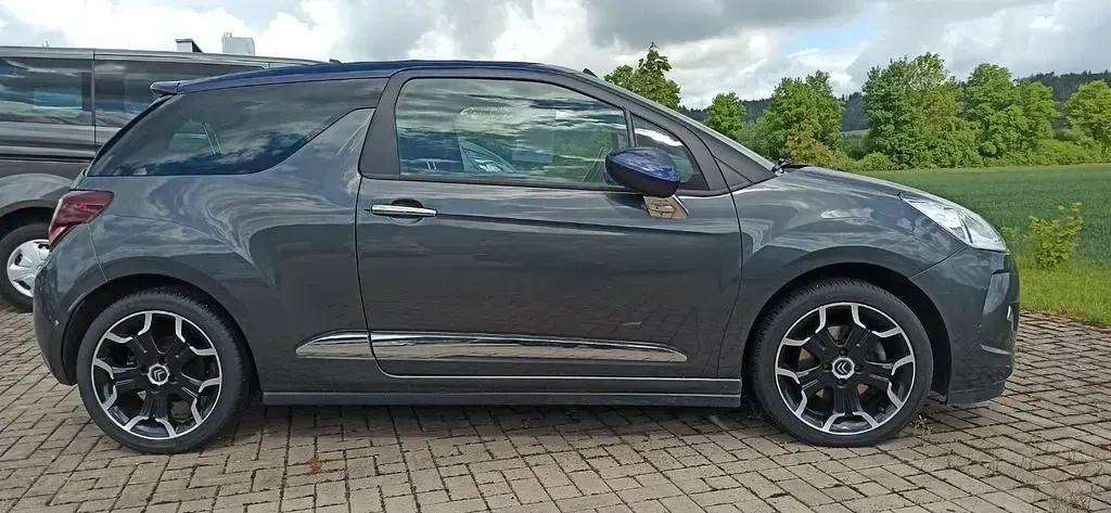 Gebraucht Citroën DS3 Cabriolet Sport Chic 156 PS (114 kW) 2014 Grau Cabrio