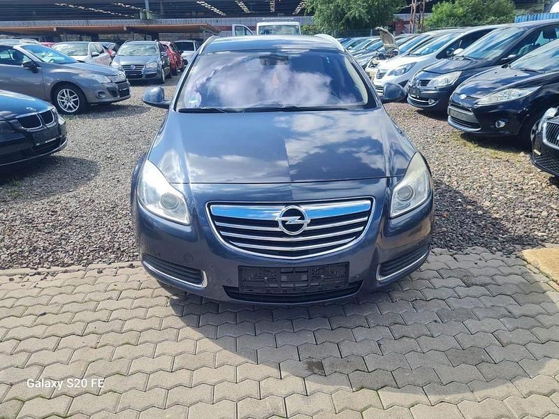 Blau Gebraucht 2009 Opel Insignia Cosmo Kombi | 1.950 € (Superpreis) - Bild 1/4