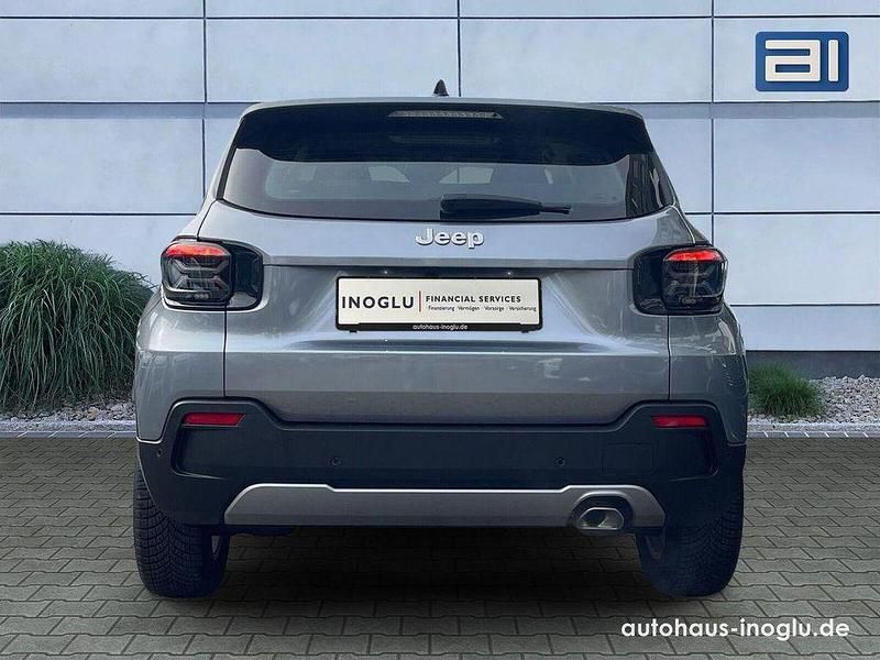 Gebraucht Jeep Avenger Altitude 101 PS (74 kW) 2023 Grau met grey evoluzione (vr519/a) SUV