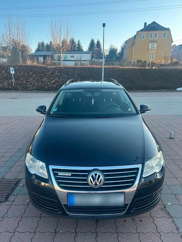 Gebraucht VW Passat 105 PS (77 kW) 2007 Schwarz Kombi
