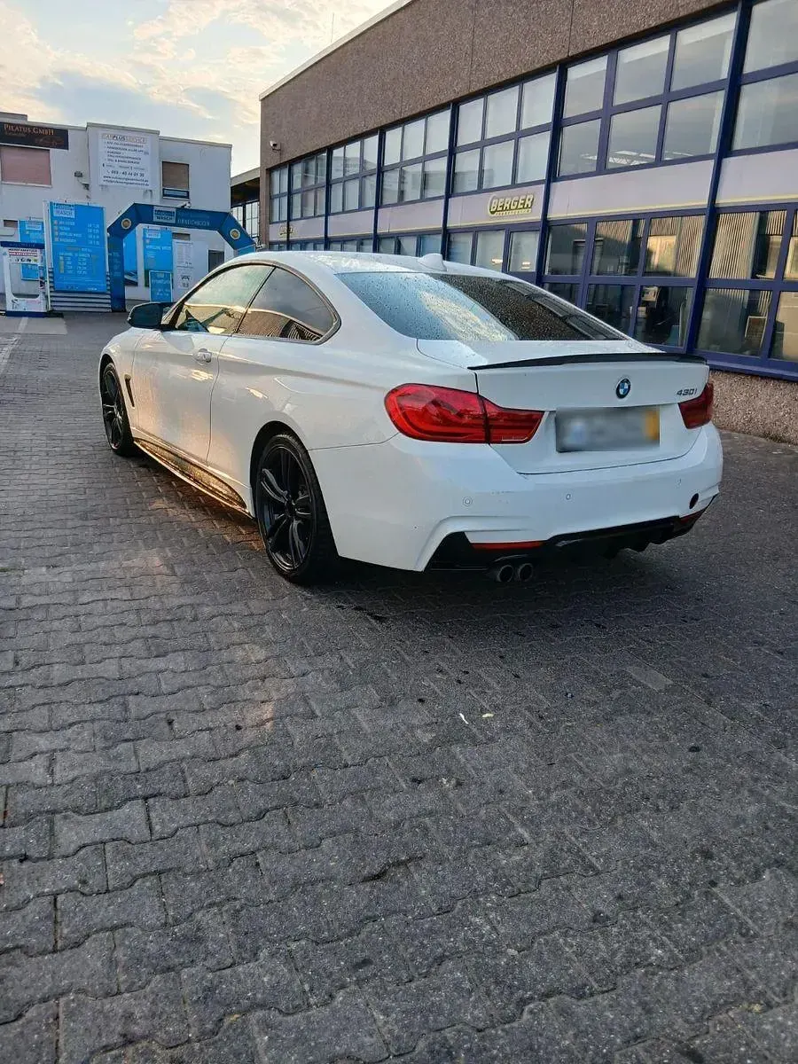 Gebraucht BMW 430 M Sport 252 PS (185 kW) 2018 Weiß Coupé
