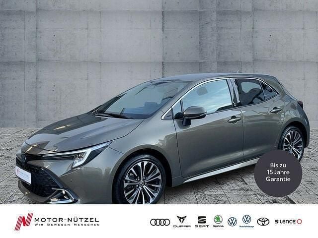 Gebraucht Toyota Corolla Team 140 PS (102 kW) 2024 Braun Limousine
