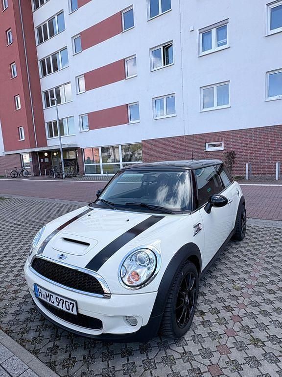 Gebraucht Mini Cooper S 174 PS (127 kW) 2009 Weiß Kleinwagen