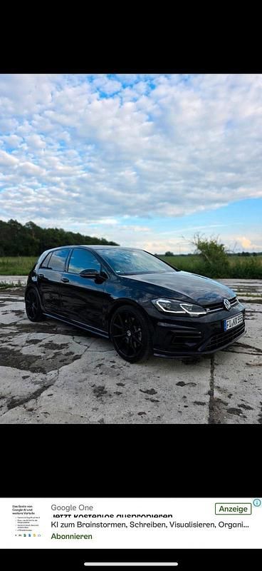 Schwarz Gebraucht 2019 VW Golf VII R Kleinwagen | 25.399 € (Guter Preis) - Bild 1/4