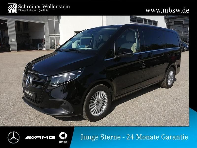 Schwarz obsidianschwarz Gebraucht 2025 Mercedes EQV300 Avantgarde Kombi | 56.990 € (Etwas zu teuer) - Bild 1/4