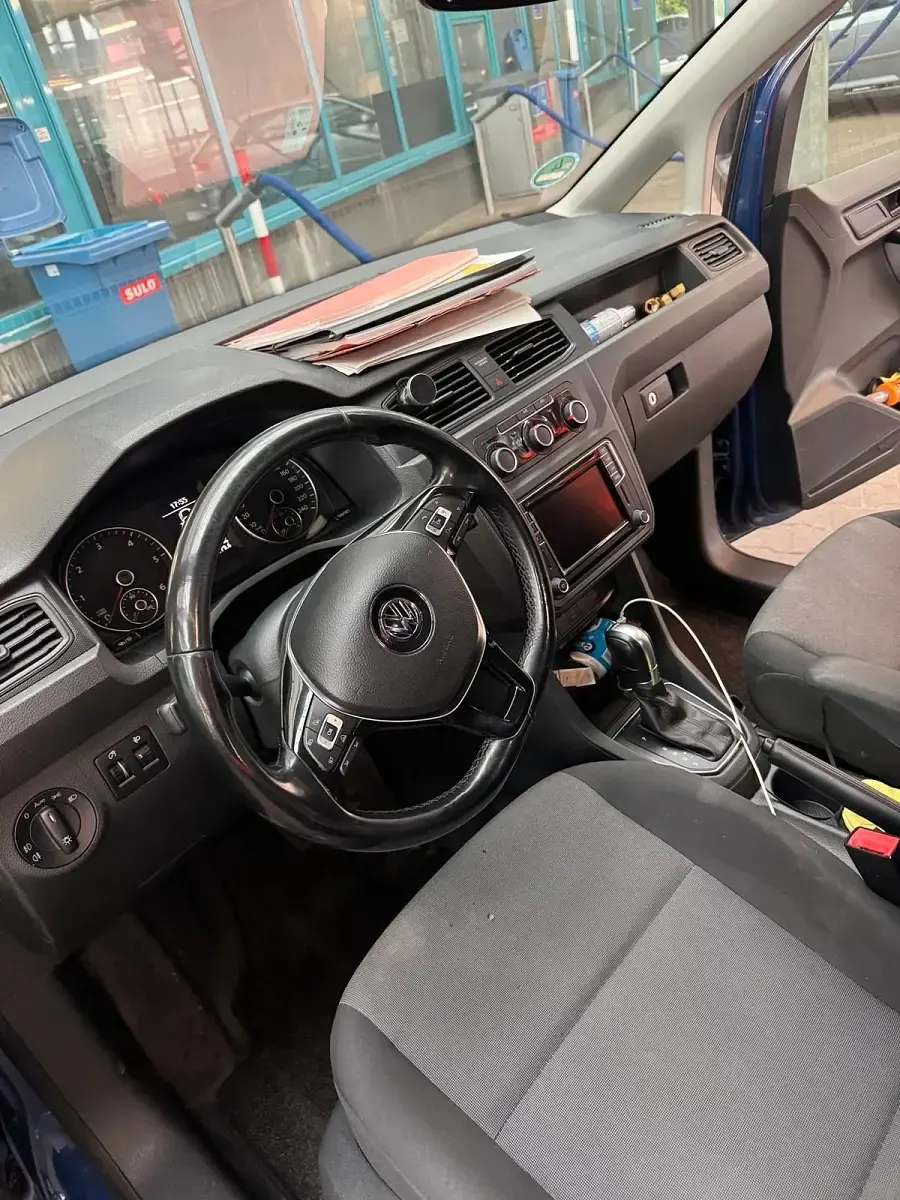 Gebraucht VW Caddy 116 PS (85 kW) 2017 Blau Van / Kleinbus