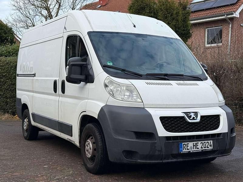 Weiß Gebraucht 2014 Peugeot Boxer Avantage Van | 6.800 € (Fairer Preis) - Bild 1/4