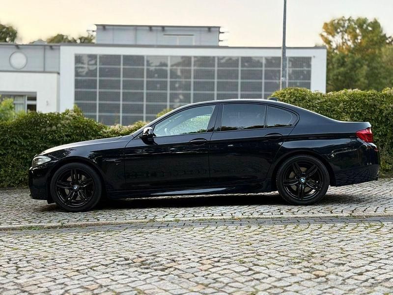 Schwarz Gebraucht 2013 BMW 525 Sport Line Limousine | 14.750 € (Teuer) - Bild 1/4