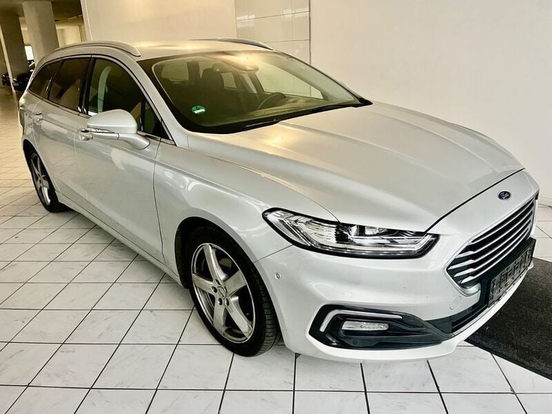 Gebraucht Ford Mondeo Titanium 190 PS (139 kW) 2019 Silber Limousine