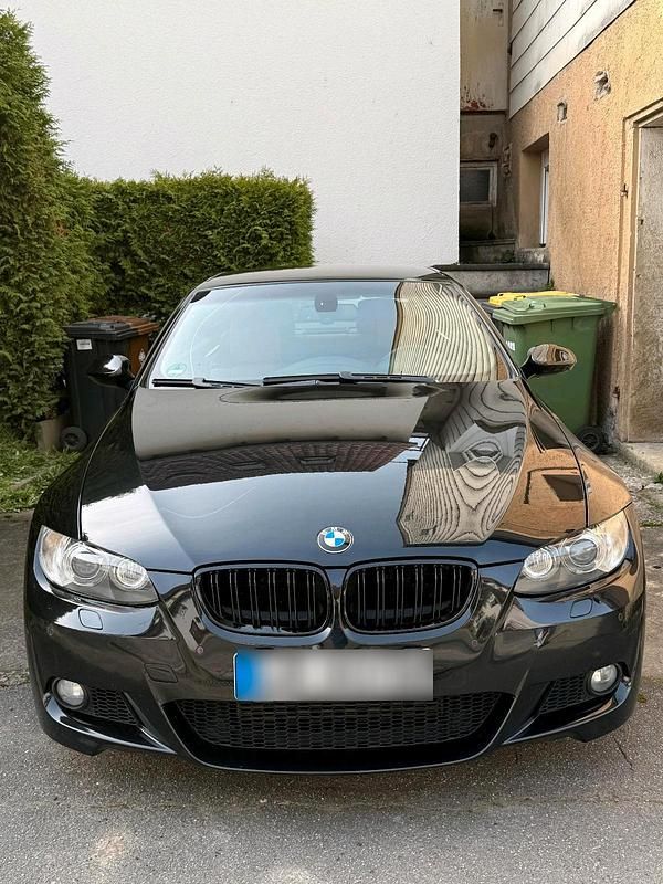 Gebraucht BMW 335 Cabriolet 306 PS (225 kW) 2007 Schwarz Cabrio