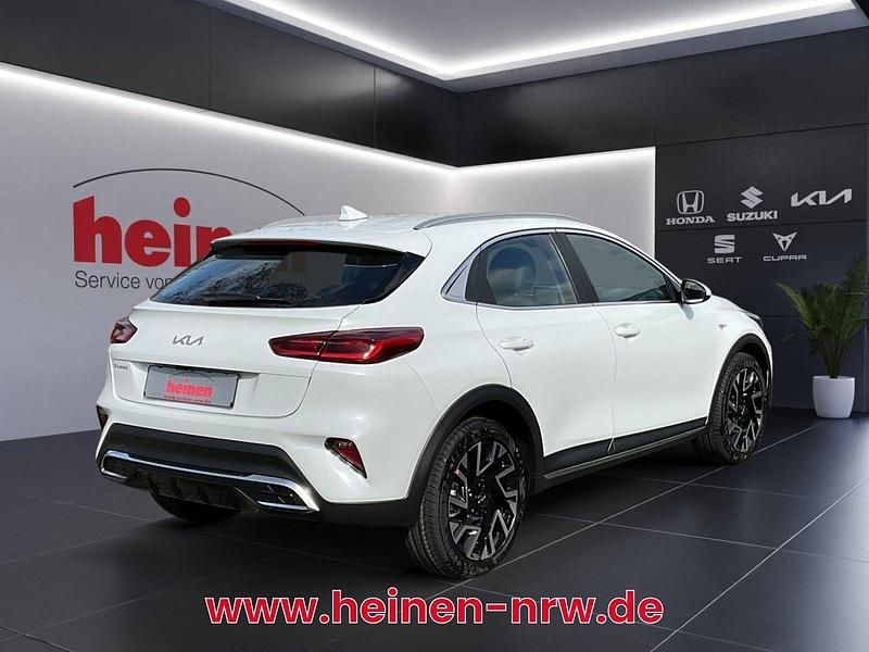 Neu Kia XCeed Vision 150 PS (110 kW) 2025 Weiß SUV