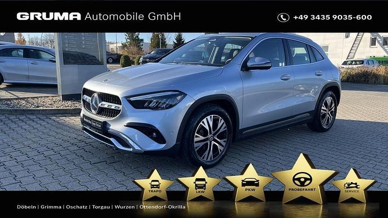 Silber Gebraucht 2023 Mercedes GLA180 Advanced SUV | 37.330 € (Etwas zu teuer) - Bild 1/4