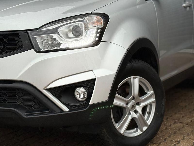 Gebraucht Ssangyong (KGM) Korando 178 PS (130 kW) 2017 Silber SUV