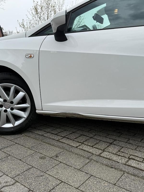 Gebraucht Seat Ibiza 86 PS (63 kW) 2012 Weiß Coupé