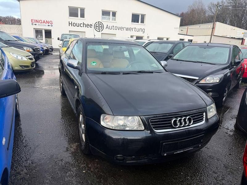Gebraucht Audi A3 Ambiente 102 PS (75 kW) 2002 Schwarz Kleinwagen