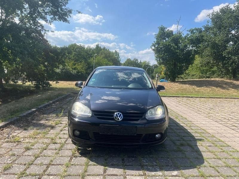 Schwarz Gebraucht 2008 VW Golf V Edition Limousine | 2.750 € (Guter Preis) - Bild 1/4