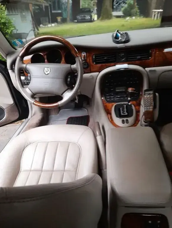 Gebraucht Jaguar XJ8 237 PS (174 kW) 1998 Schwarz Limousine