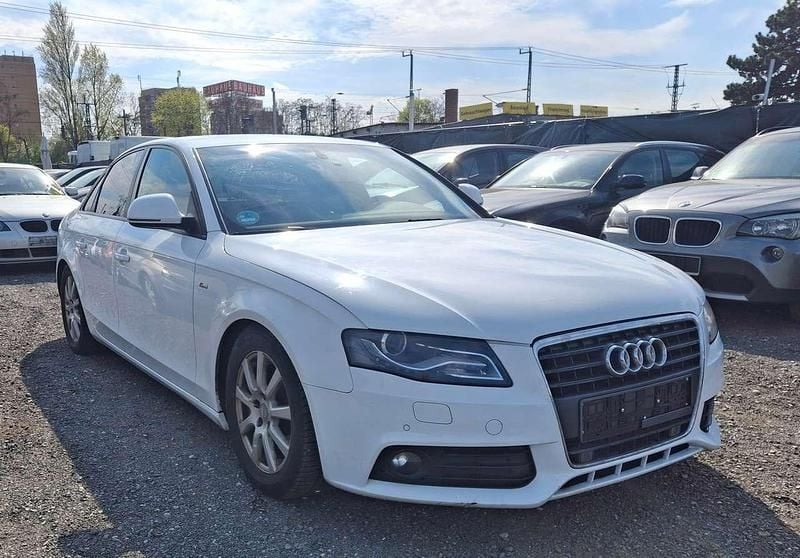 Second-hand Audi A4 S-Line 190 CP (139 kW) 2008 Alb Berlinǎ