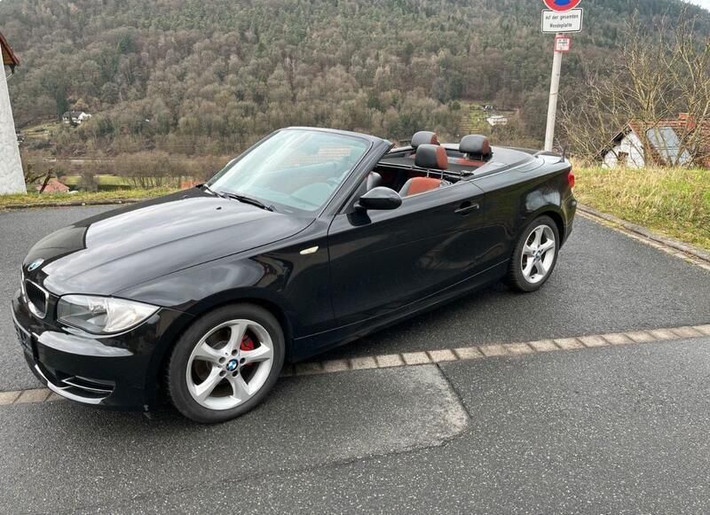 Schwarz Gebraucht 2009 BMW 118 Cabriolet Cabrio | 4.999 € (Guter Preis) - Bild 1/4