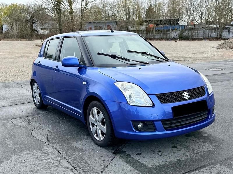Gebraucht Suzuki Swift 92 PS (67 kW) 2009 Blau Kleinwagen