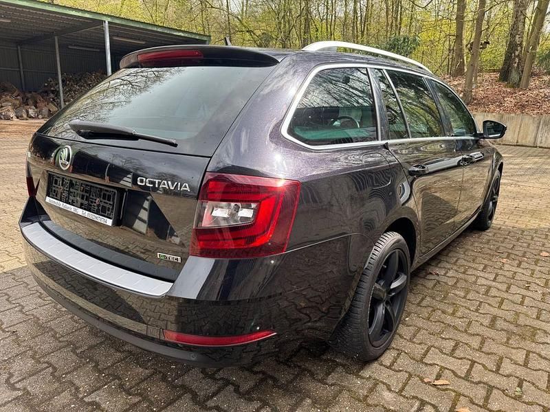 Gebraucht Skoda Octavia Style 110 PS (80 kW) 2018 Schwarz Kombi