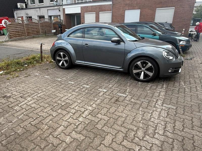 Grau Gebraucht 2013 VW Beetle Limousine | 7.500 € (Guter Preis) - Bild 1/4