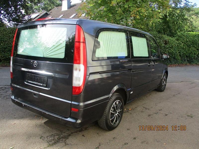 Carbonschwarz metallic Gebraucht 2006 Mercedes Vito Van / Kleinbus | 8.299 € (Teuer) - Bild 1/4