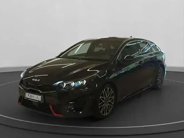 Gebraucht Kia ProCeed GT 204 PS (150 kW) 2024 Schwarz Kombi