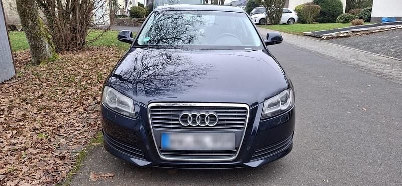 Gebraucht Audi A3 Sportback 140 PS (102 kW) 2009 Blau Kleinwagen