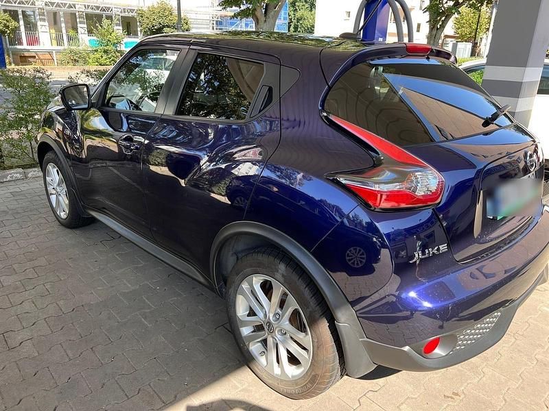 Gebraucht Nissan Juke Acenta 117 PS (86 kW) 2014 Blau SUV