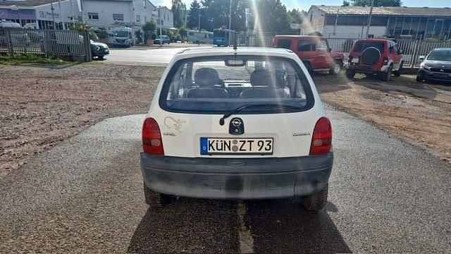 Gebraucht Opel Corsa Eco 54 PS (39 kW) 1998 Weiß Limousine