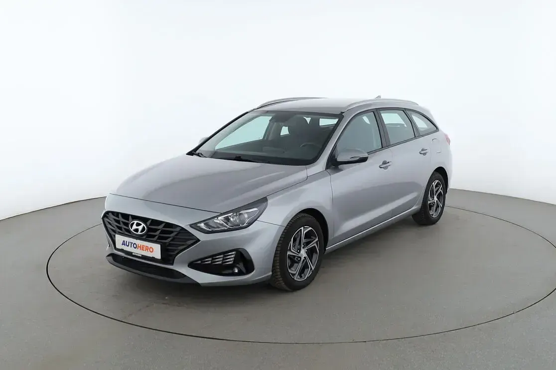 Używany Hyundai i30 Edition 30 120 KM (88 kW) 2021 Kombi