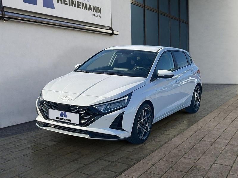 Atlas white Neu 2025 Hyundai i20 Prime Limousine | 25.555 € (Etwas zu teuer) - Bild 1/4