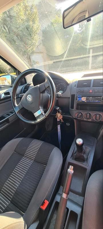 Gebraucht VW Polo 80 PS (58 kW) 2009 Blau Kleinwagen