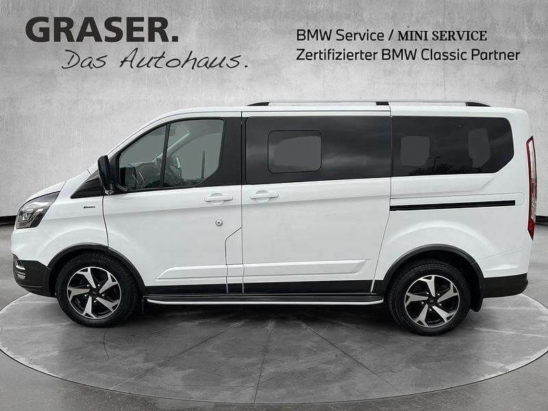 Gebraucht Ford Tourneo Active 150 PS (110 kW) 2022 Weiß Kombi