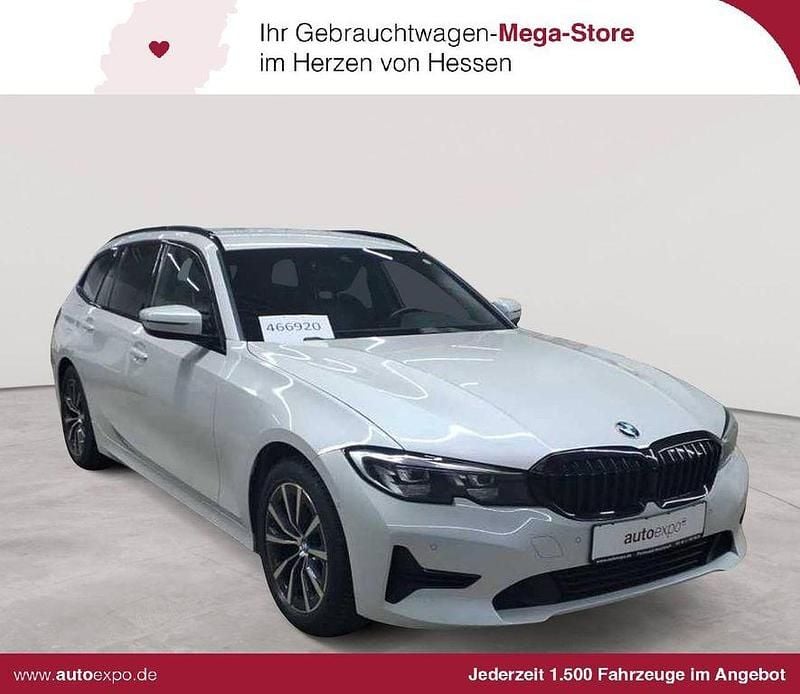 Gebraucht BMW 318 Advantage 150 PS (110 kW) 2022 Mineralweiß metallic Kombi