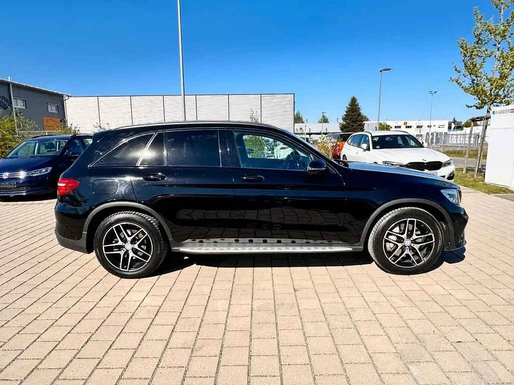Gebraucht Mercedes GLC250 211 PS (155 kW) 2018 Schwarz SUV