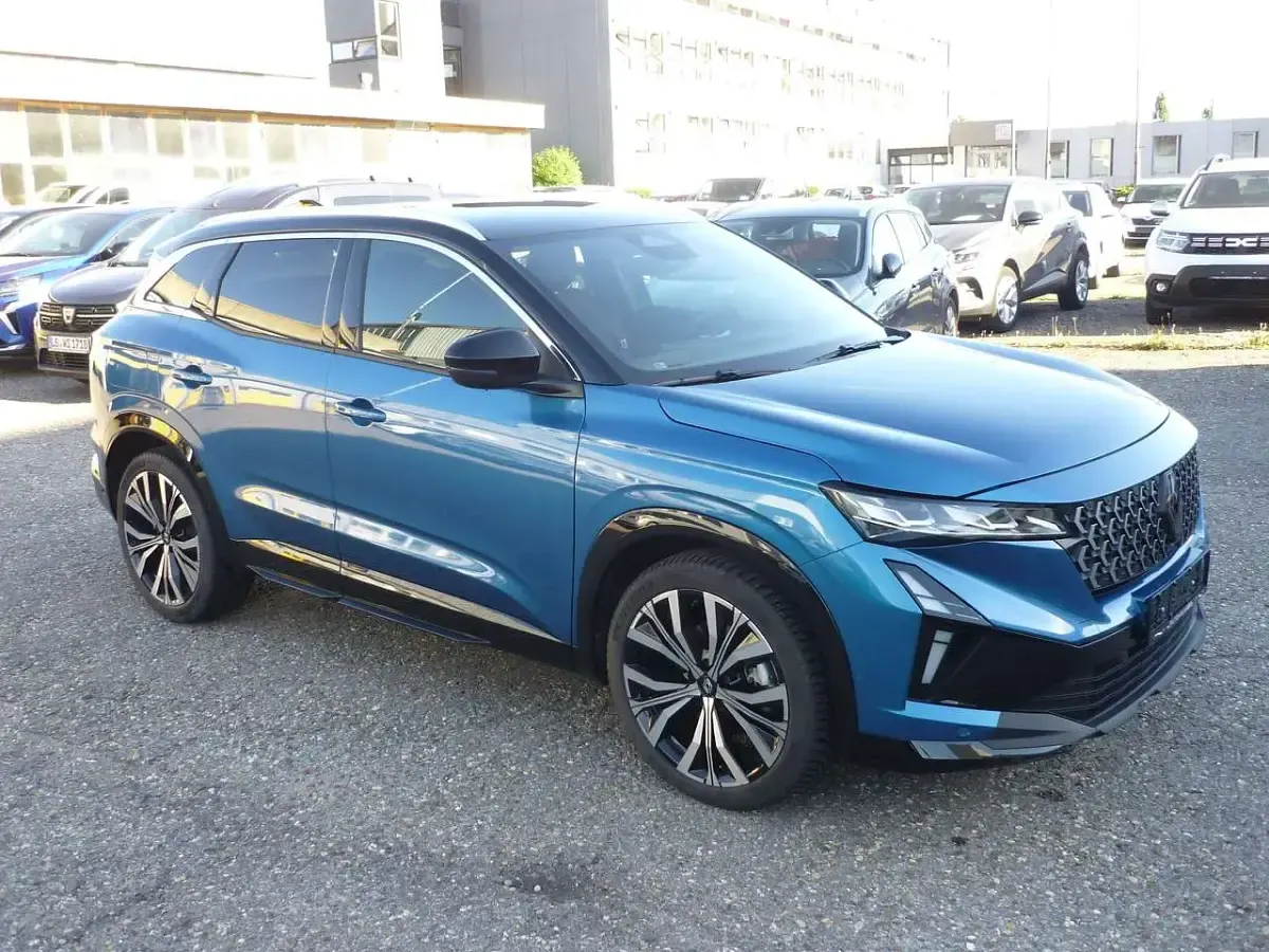 Gebraucht Renault Austral Techno 200 PS (147 kW) 2025 Südseeblaumetallic/schwarz SUV