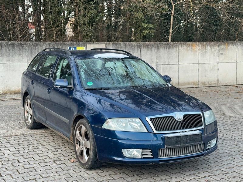 Blau Gebraucht 2008 Skoda Octavia Kombi | 1.100 € (Superpreis) - Bild 1/4