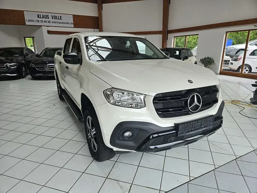 Gebraucht Mercedes X250 190 PS (139 kW) 2018 Weiß Pickup