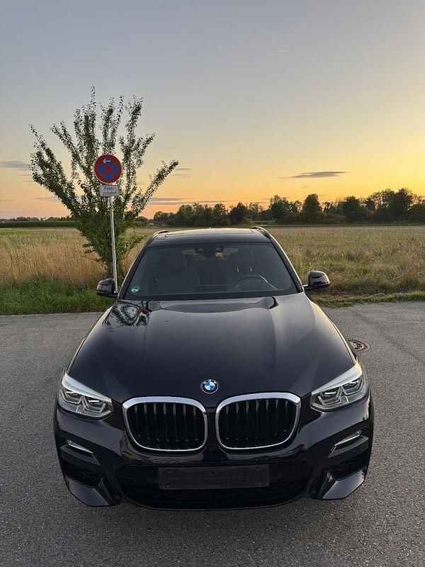 Schwarz Gebraucht 2018 BMW X3 Performance SUV | 29.500 € (Teuer) - Bild 1/4