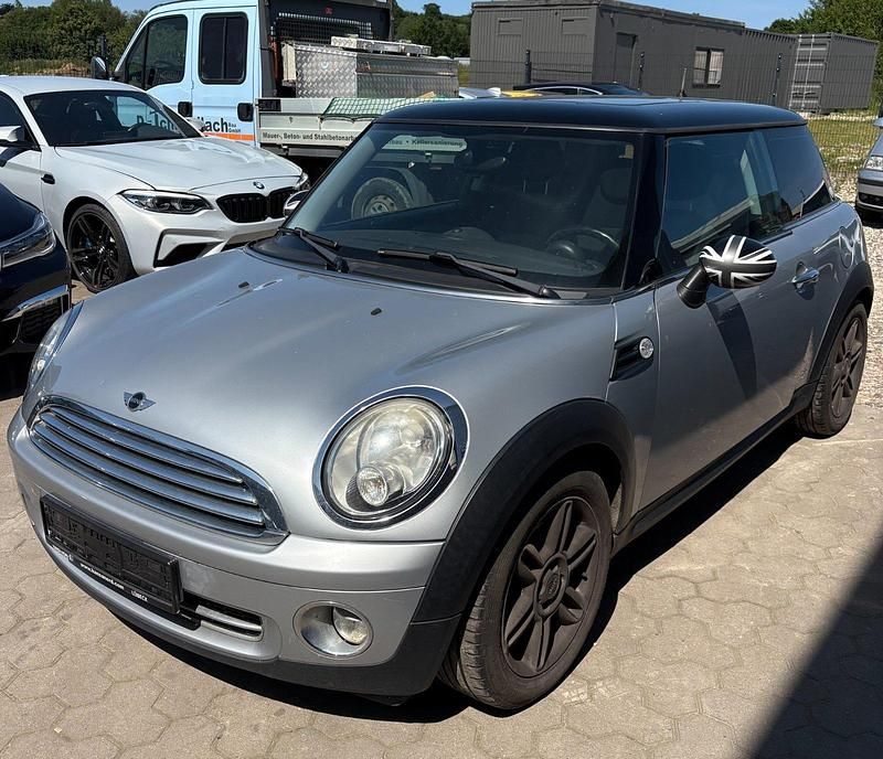 Silber Gebraucht 2007 Mini Cooper Kleinwagen | 2.500 € - Bild 1/4