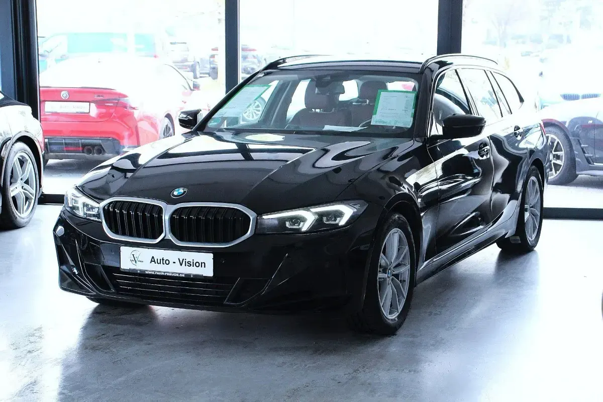 Gebraucht BMW 320 Shadowline 190 PS (139 kW) 2022 Schwarz Kombi
