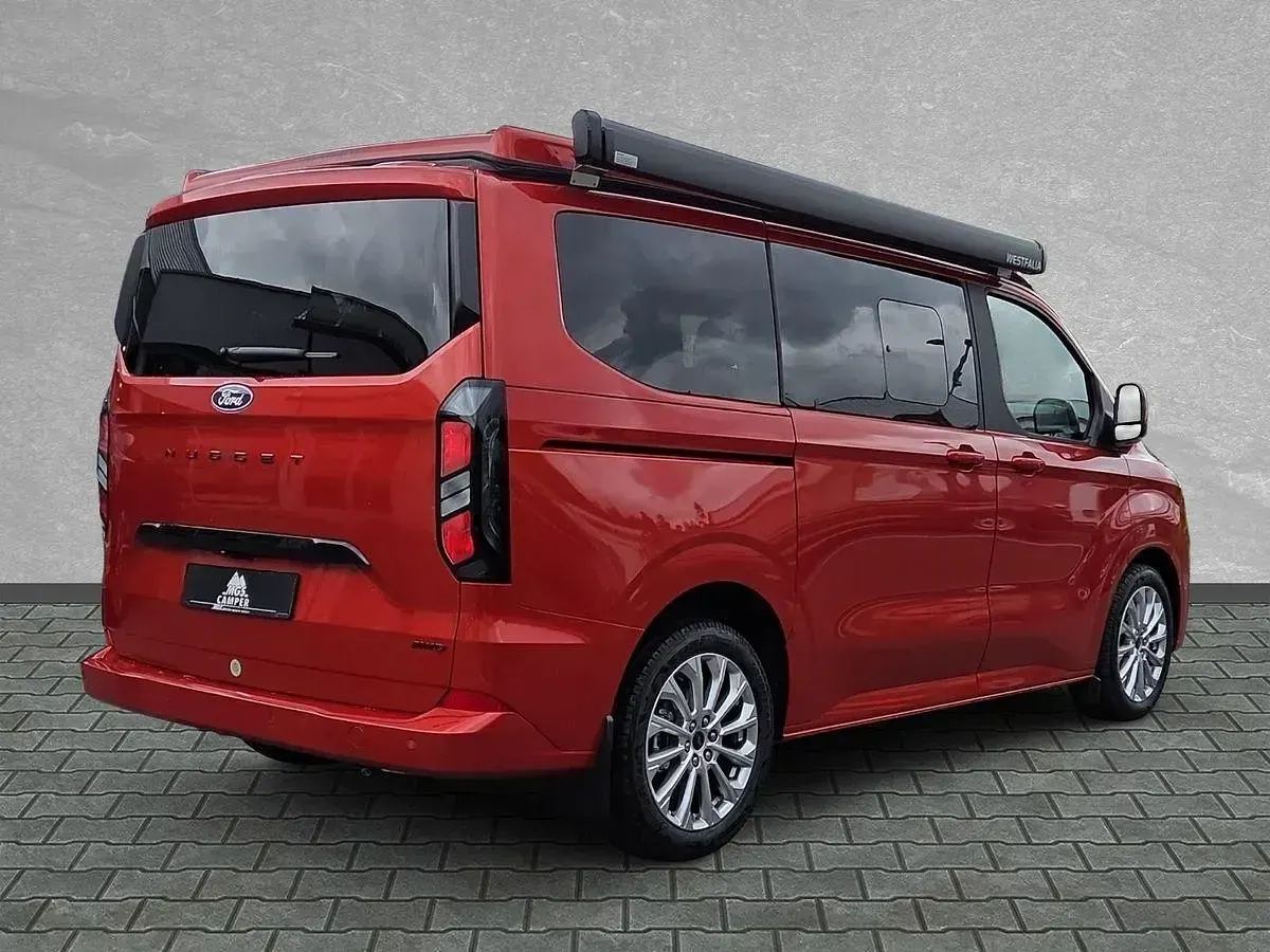 Neu Ford Tourneo Nugget 170 PS (125 kW) 2025 Artisan red metallic Van / Kleinbus