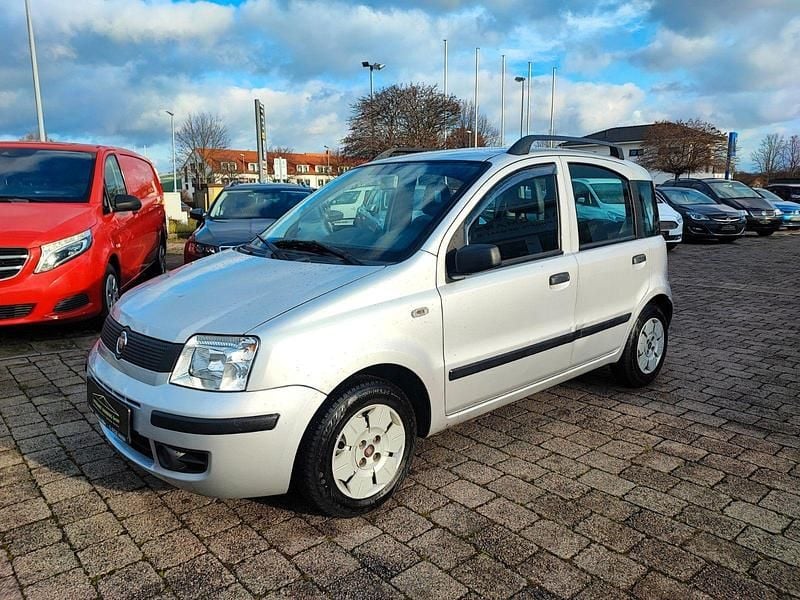 Silber Gebraucht 2009 Fiat Panda Active Limousine | 2.550 € (Fairer Preis) - Bild 1/4