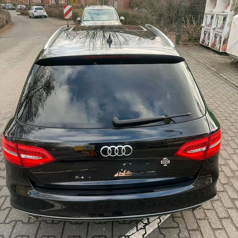 Gebraucht Audi A4 S-Line 204 PS (150 kW) 2012 Schwarz Kombi