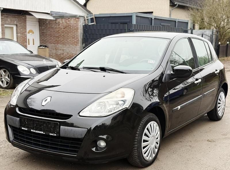 Schwarz Gebraucht 2012 Renault Clio III Limousine | 3.750 € (Fairer Preis) - Bild 1/4